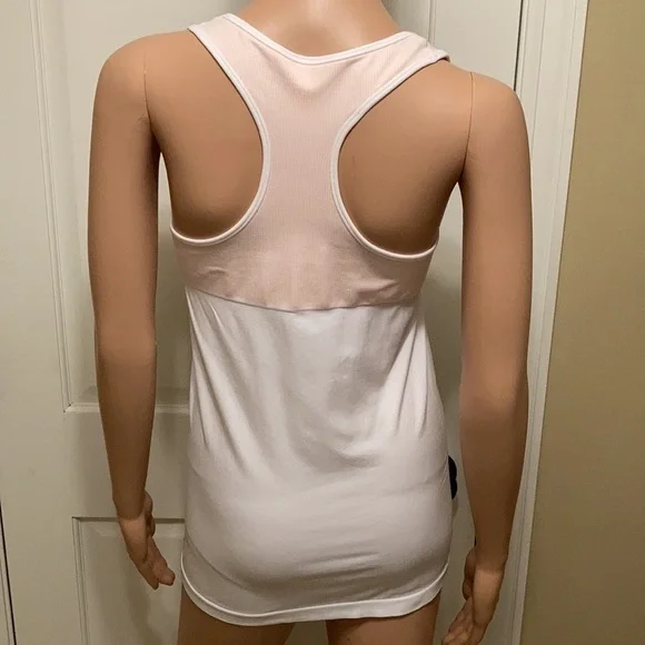 Zyia Active Freshness Racer Tank - Picture 9 of 10